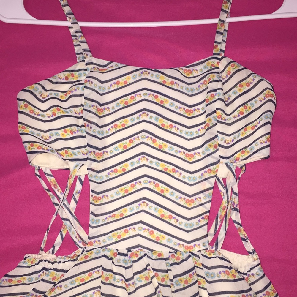 DRESS💐🌸🌼🌻🌹🌷🌺 - Picture 4 of 6